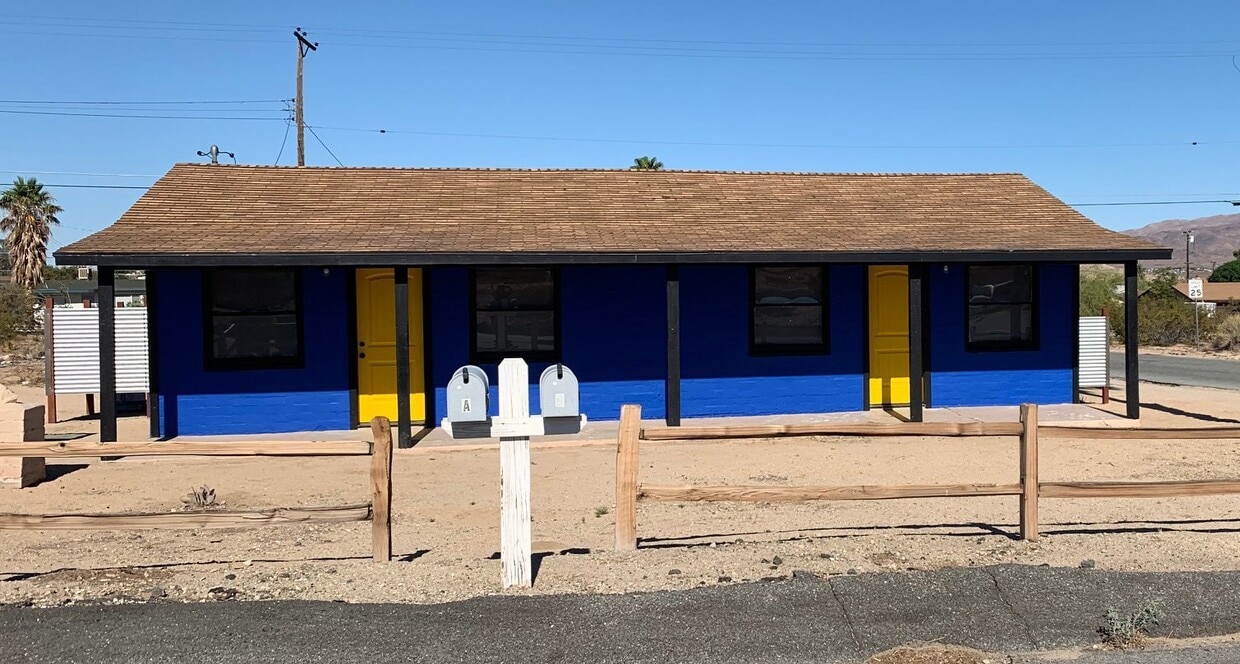 Primary Photo - 6095 Lupine Ave