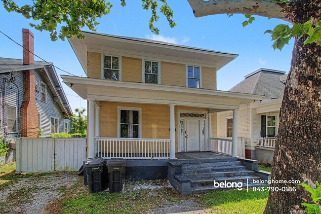 Building Photo - 914 Beman St