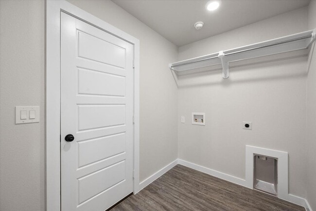 Building Photo - 8622 26th St