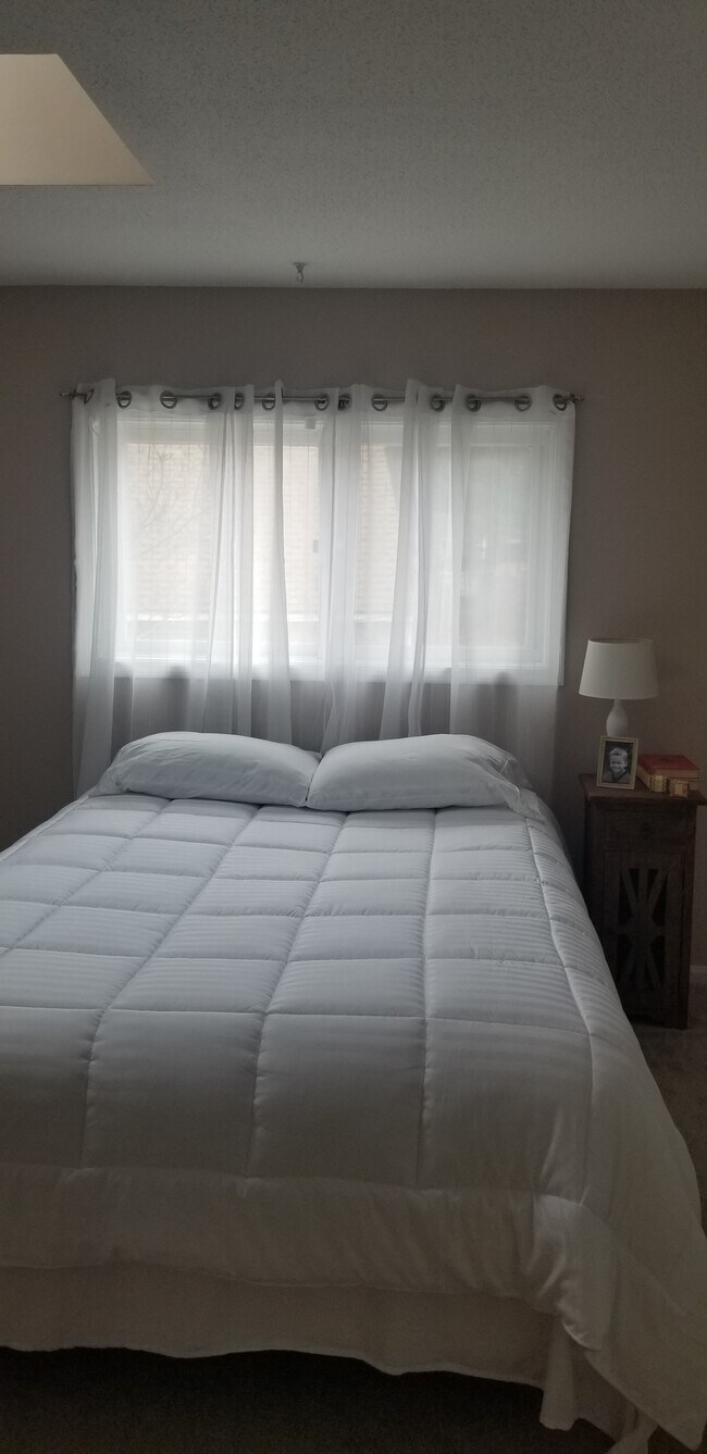 Building Photo - 4 Ryan Way