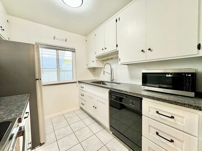 Building Photo - 4099 Huerfano Ave