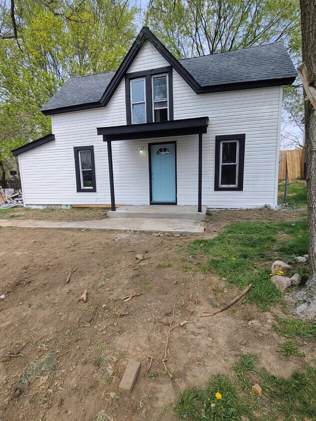 Primary Photo - 42 Kendall St