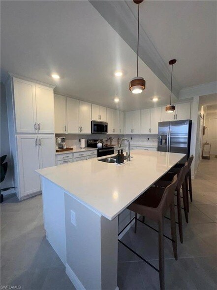 Foto del edificio - 5583 Double Eagle Cir