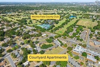 Building Photo - 3701 Southmoor Ln