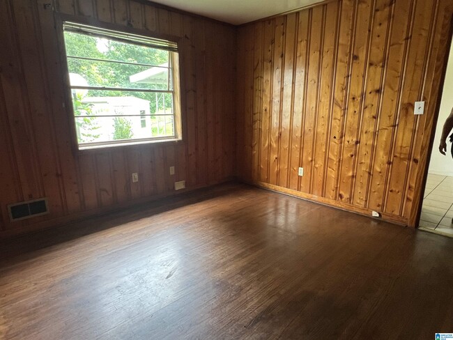 Foto del edificio - 512 Sunhill Rd NW