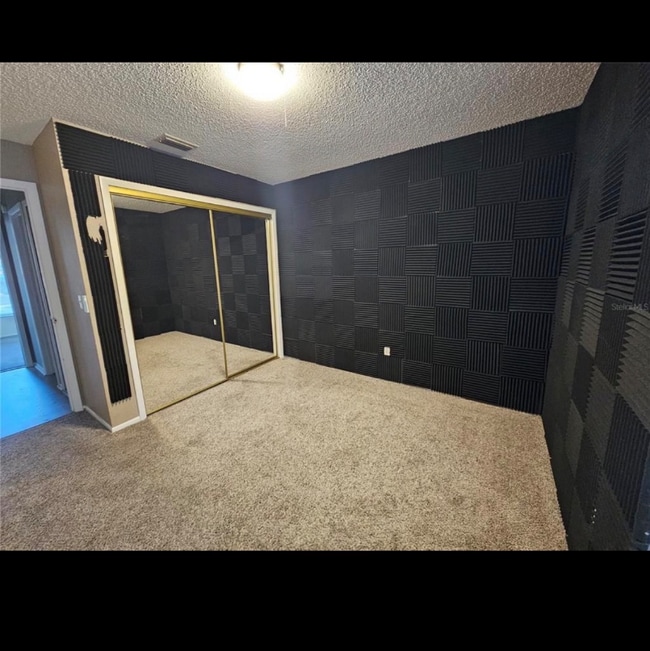 Building Photo - 1060 Dees Dr