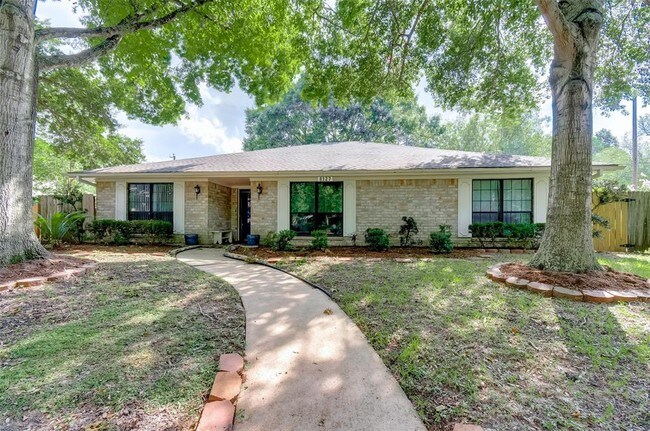Building Photo - 8127 Braes Meadow Dr
