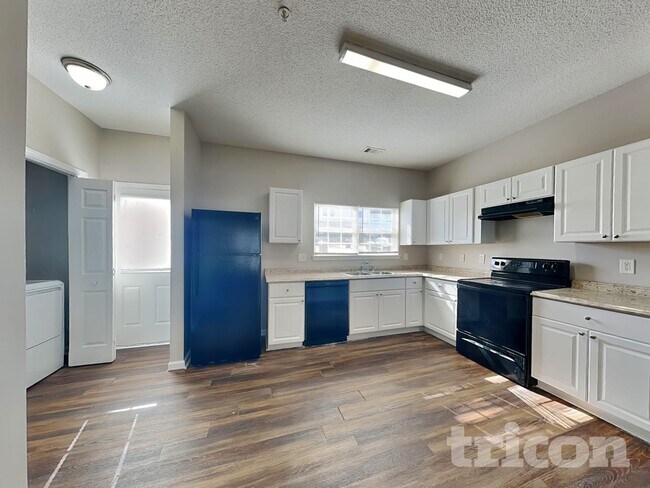 Foto del edificio - 128 Hawkeye Ln NW