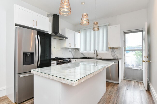 Foto del edificio - 606 59th St