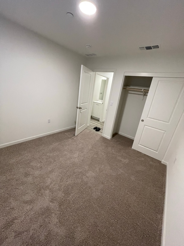 Foto principal - 2469 Cellar St