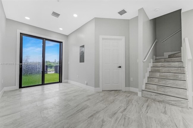 Photo - 1962 NW 107th St House