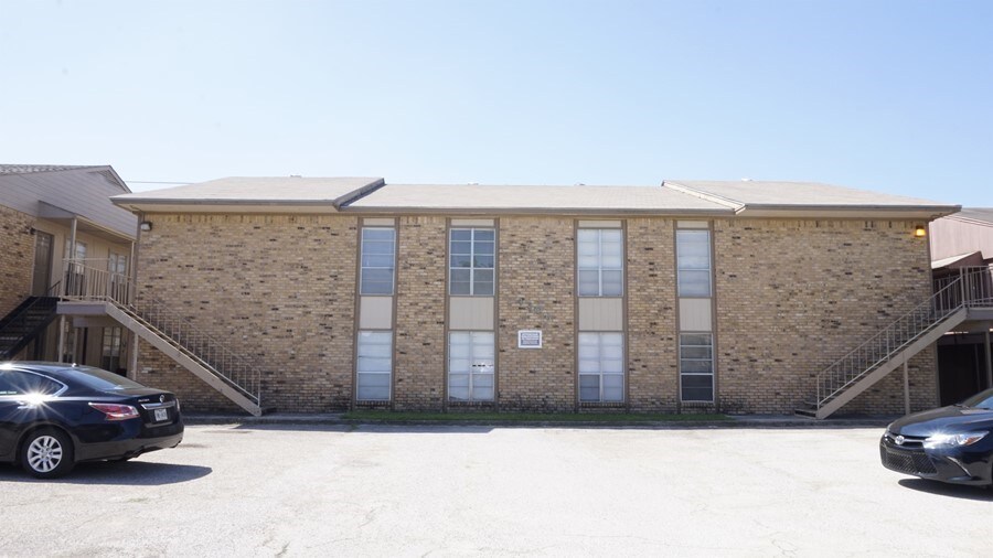 to 4308 Lake Rd. Apartment for Rent in Killeen, TX
