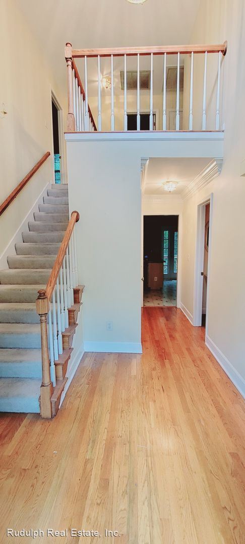 Foto del edificio - 4 br, 3.5 bath House - 1813 Strawberry Lane