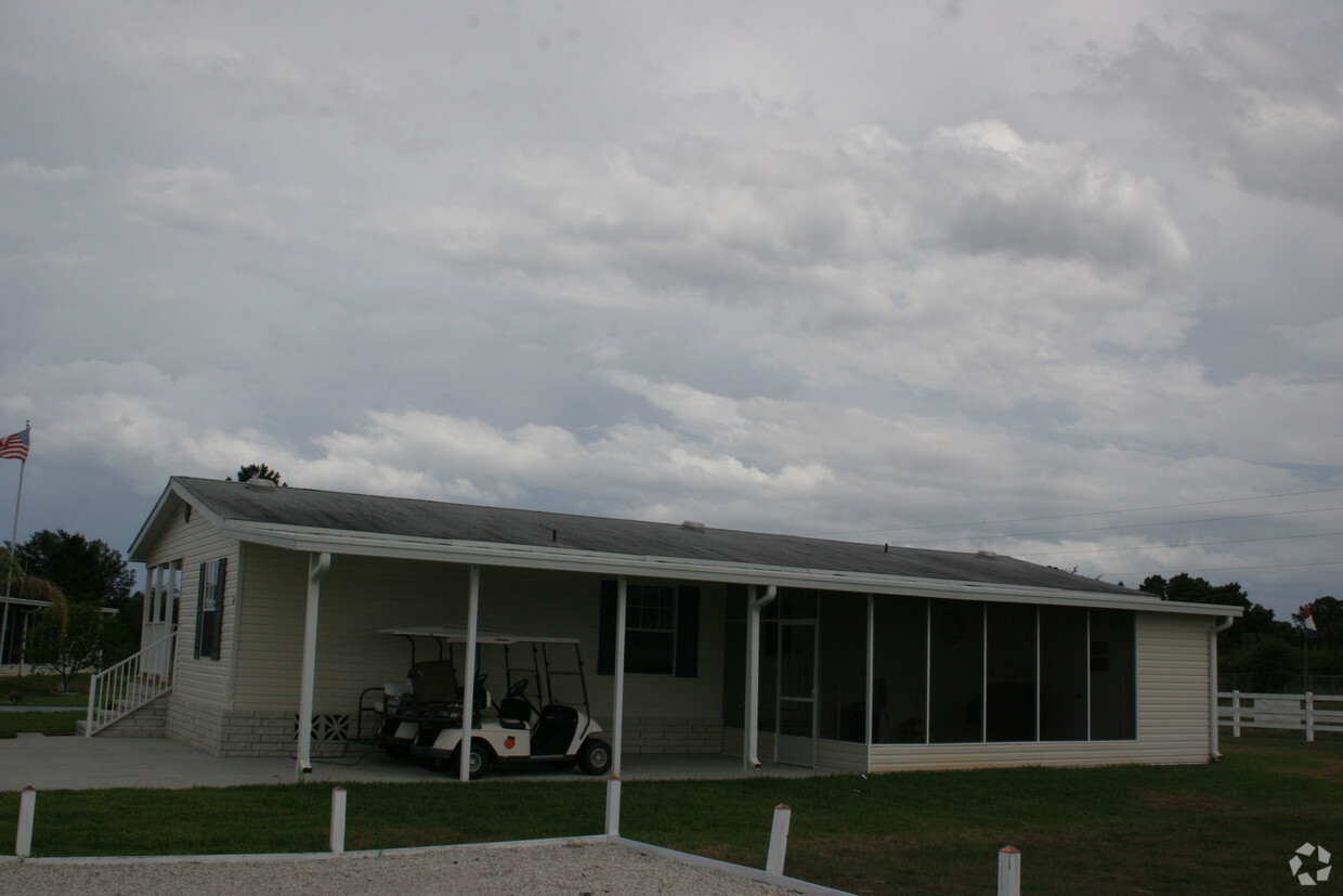 Foto del edificio - Orange Acres Ranch