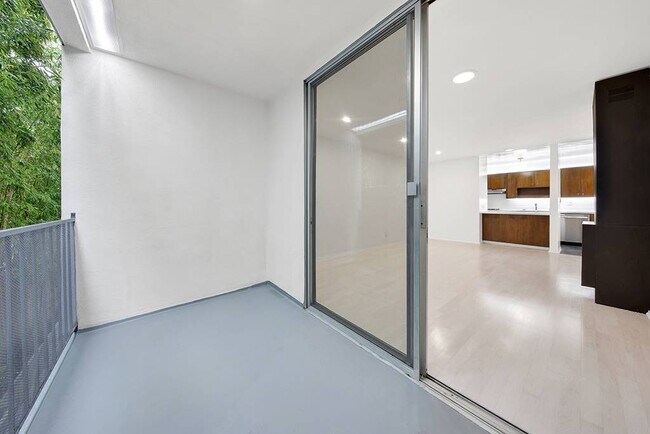 Foto del edificio - 1147 N Clark St