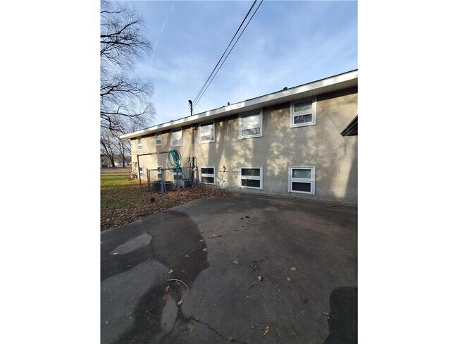 Foto del edificio - 1107 57th Ave N