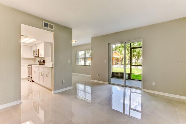 Building Photo - 9831 Barley Club Dr