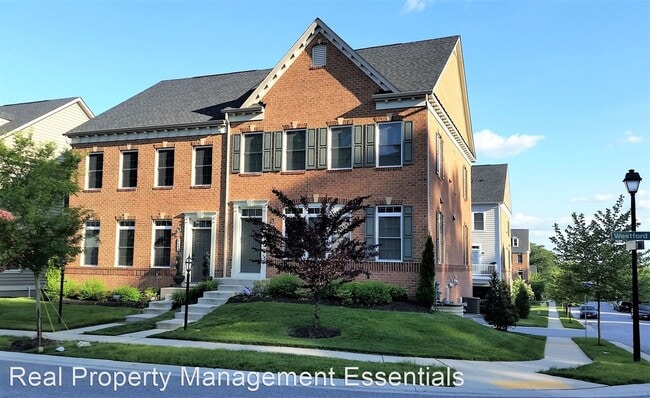 Building Photo - 4 br, 3.5 bath House - 8642 Westford Road
