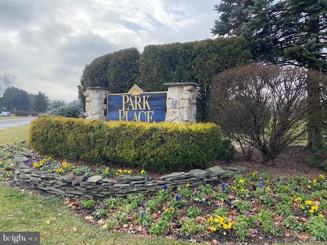 Foto del edificio - 8703 Normandy Dr