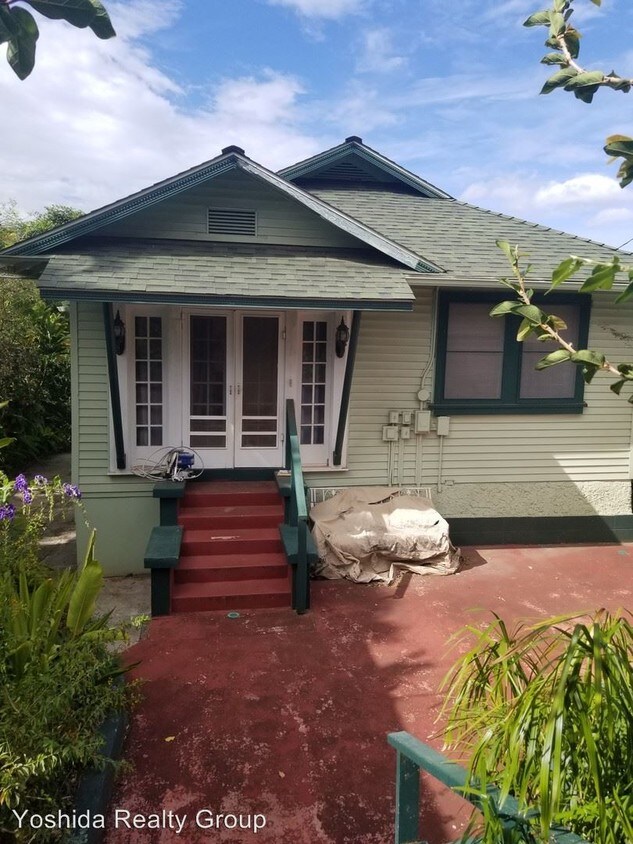 Primary Photo - 2 br, 1 bath Apartment - 2404 Main Street