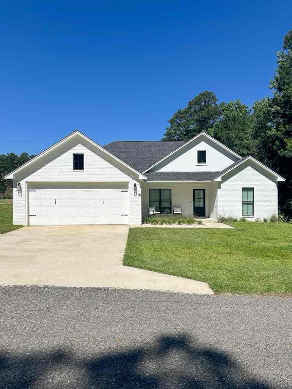 Primary Photo - 119 Gumwood Dr