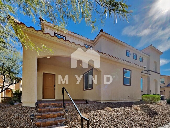 Building Photo - 1041 Via Lombardi Ave