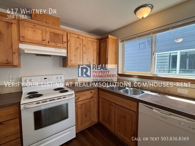 Foto del edificio - 417 Whitney Dr