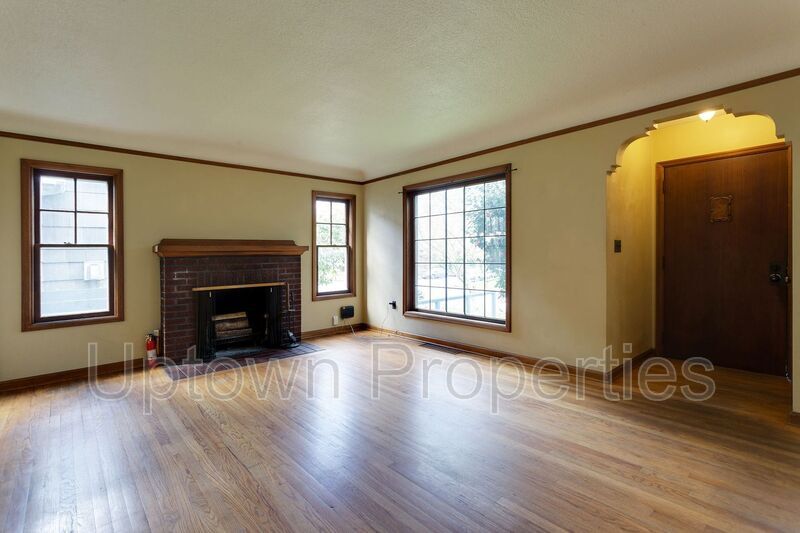 Foto principal - 1644 N Willamette Blvd