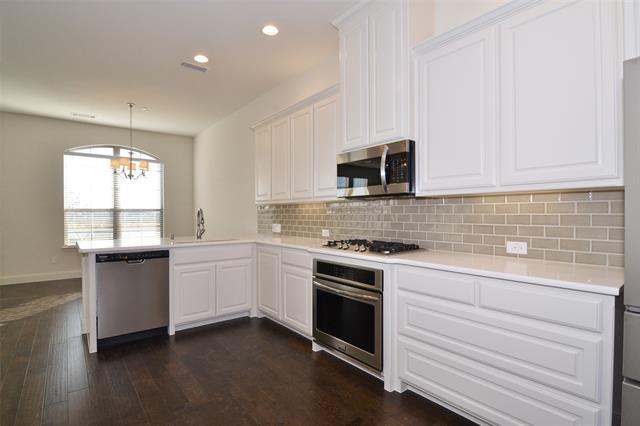 Building Photo - 6900 Kickapoo Dr