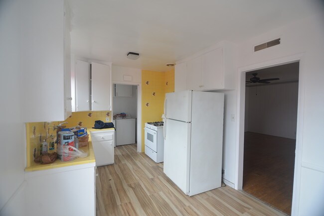 Cocina - 124 Paloma Ave