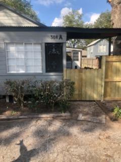 Foto del edificio - 308 E Main St