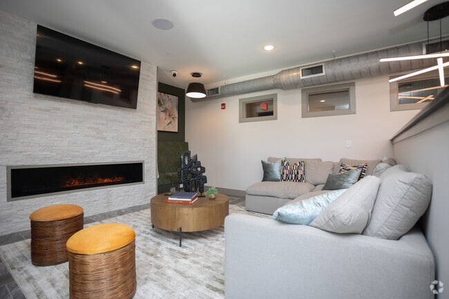 Casa club - Madison Long Shoals