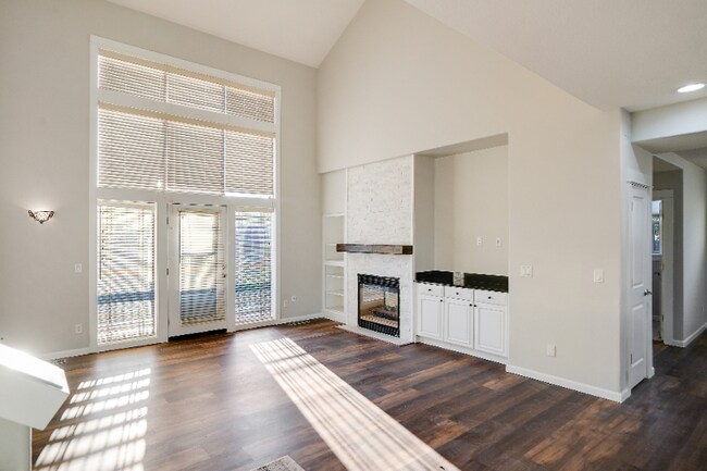 Foto del edificio - 1320 West Meadows Dr NW