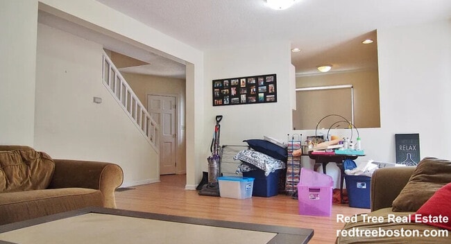 Photo - 9 Etna St Townhome