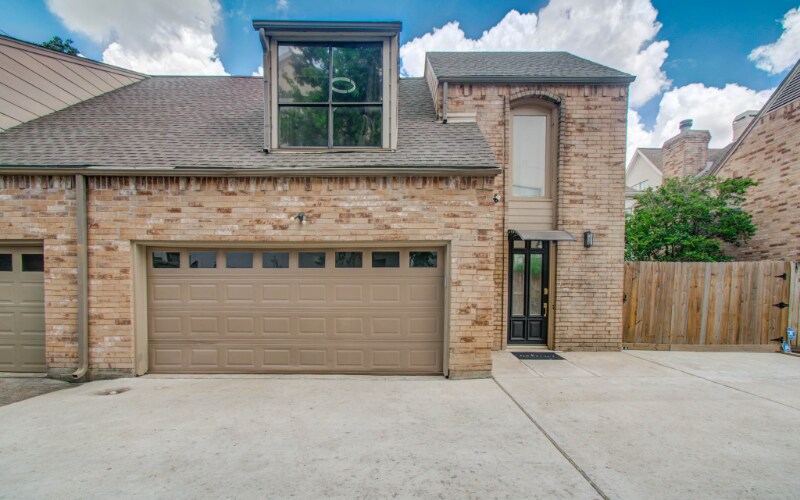 Foto principal - 2222 Potomac Dr