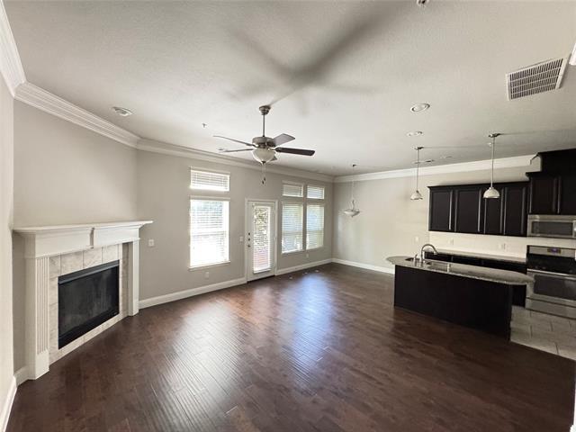 Building Photo - 2669 Sherwood Dr