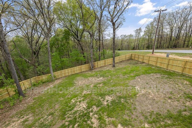 Primary Photo - 2 Cawood Dr