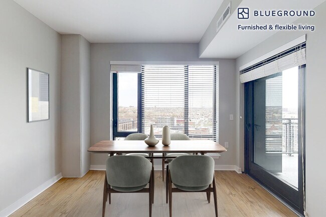 Foto del edificio - 555 S President St