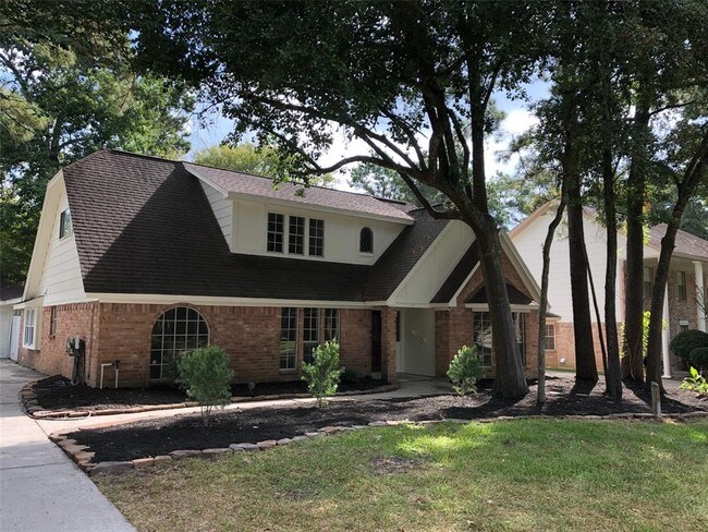 Building Photo - 123 Towering Pines Dr