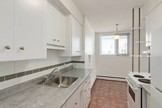 Photo du bâtiment - Dorchester Apartments