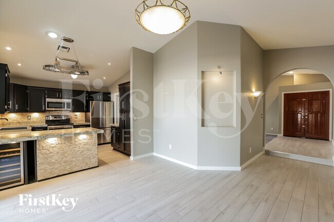 Foto del edificio - 2994 N Benson Ln