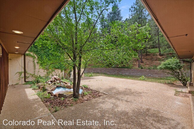 Building Photo - 3 br, 3 bath House - 32 Upland Rd