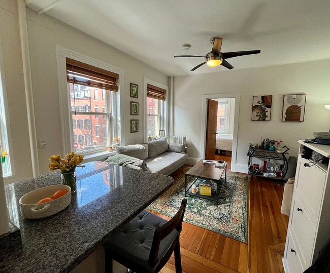 Unit 4 - 106 Myrtle St