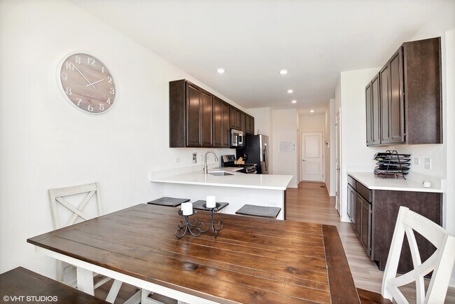 Building Photo - 25001 McCormick Way