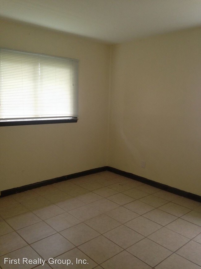 Building Photo - 3 br, 1 bath House - 3621 Nevada Avenue