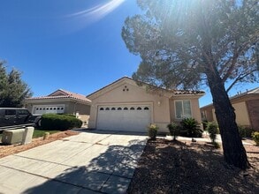 Building Photo - 11083 Port Royale Ct