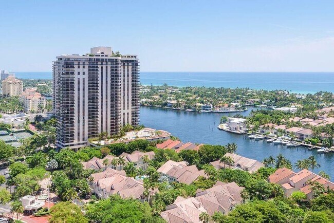 Foto del edificio - 19400 Turnberry Way