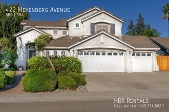 Building Photo - 422 Meyenberg Ave