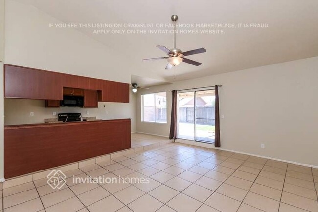 Building Photo - 3943 W Windrose Dr