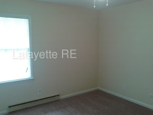 Building Photo - 2660 Evergreen Trl SE